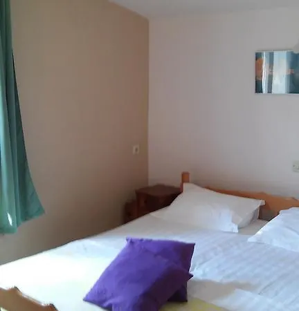 Apartment Sweet Dreams